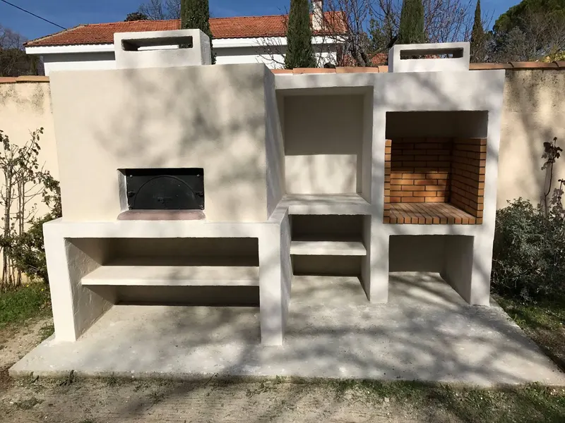 Barbecue avec four à pizza - création, Espaces extérieurs