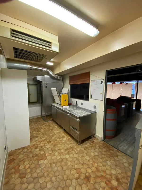 Atelier patisserie , avant les travaux