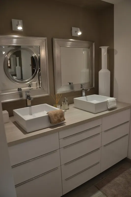 Salle de douche, Salle de douche