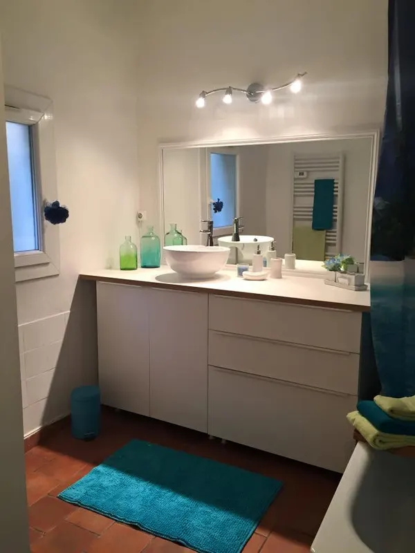 Salle de bains rénovation dans un appartement en location, Salle de bain