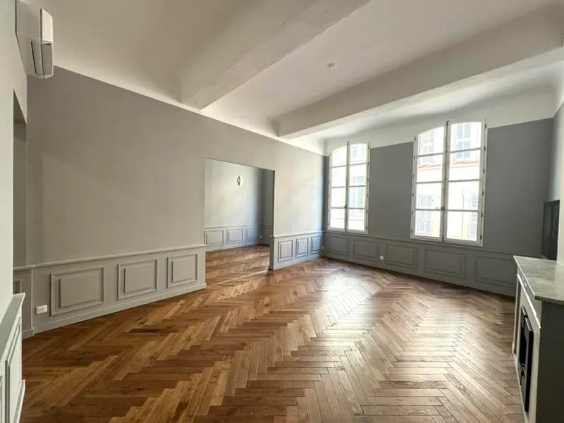 Parquet bois massif, Menuiserie